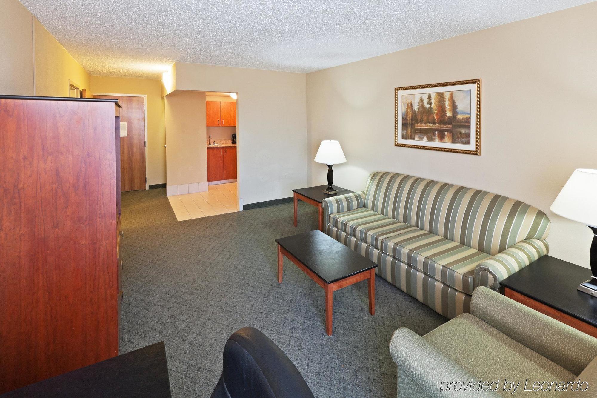 Comfort Inn & Suites Plano East Quarto foto