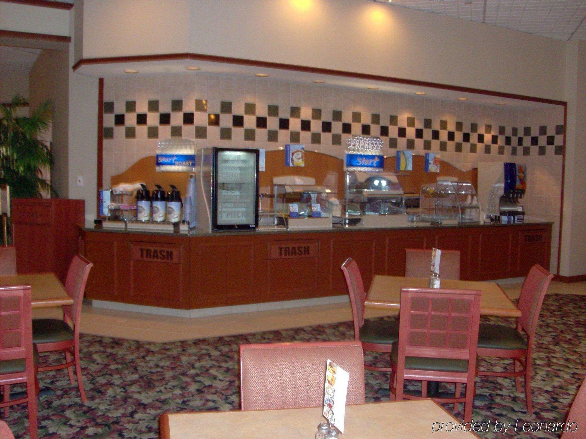 Comfort Inn & Suites Plano East Restaurante foto