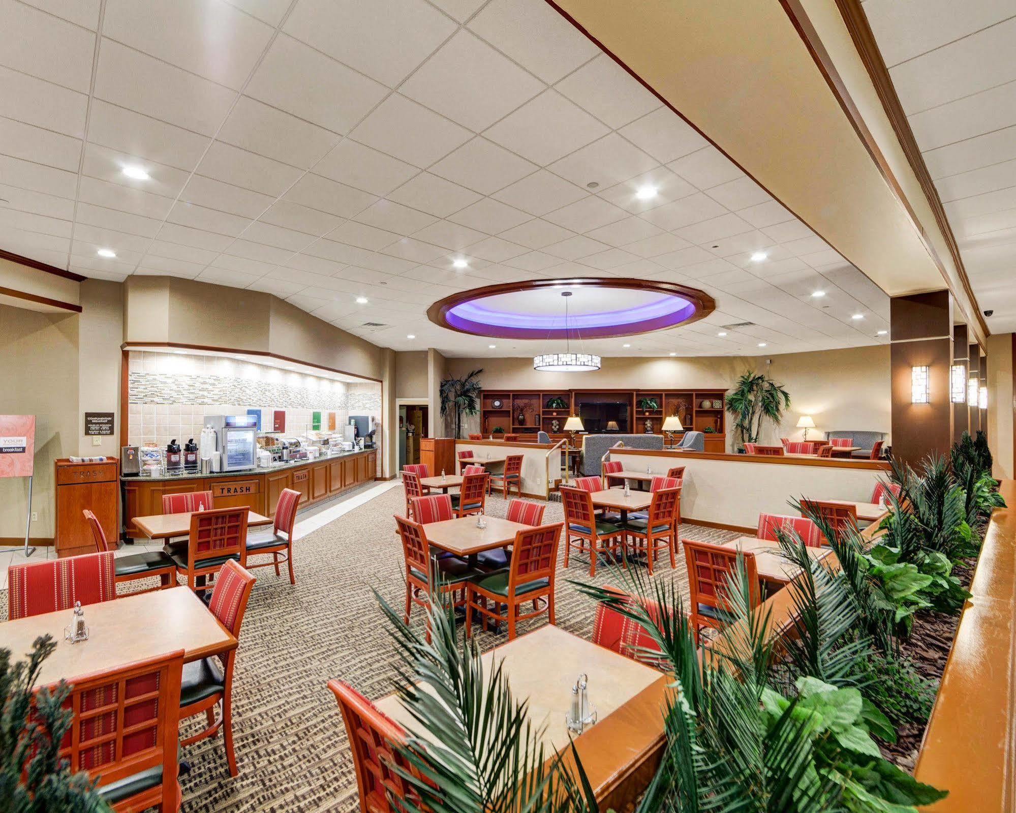 Comfort Inn & Suites Plano East Exterior foto